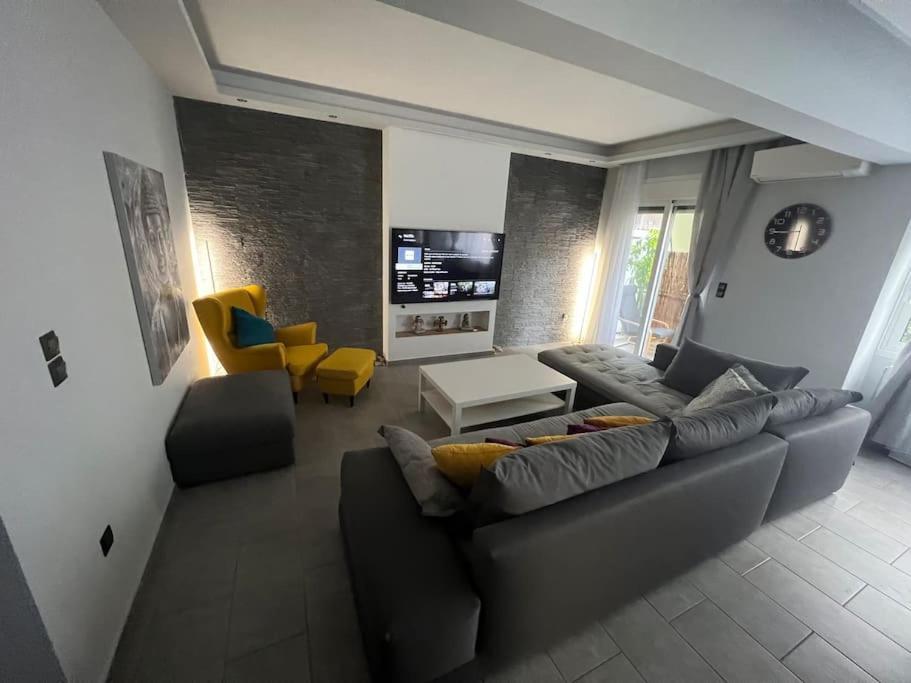 Live Minimal Apartamento Atenas Exterior foto