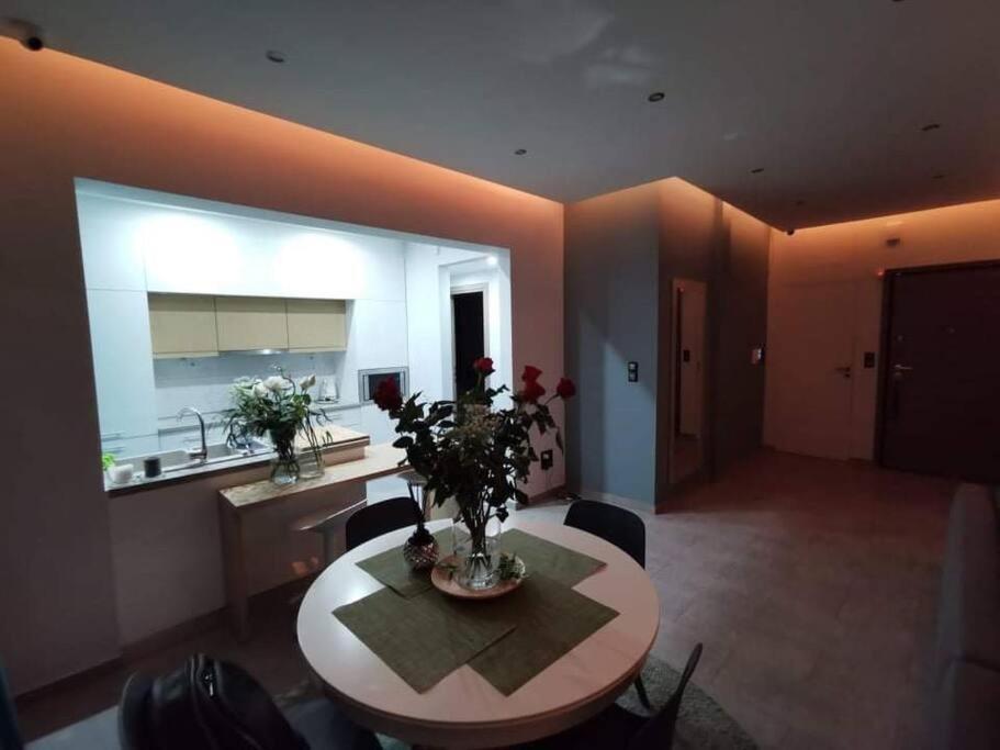 Live Minimal Apartamento Atenas Exterior foto